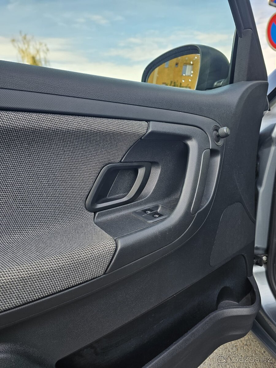 Škoda Fabia II Combi 1.4 16V 63 kW - 11