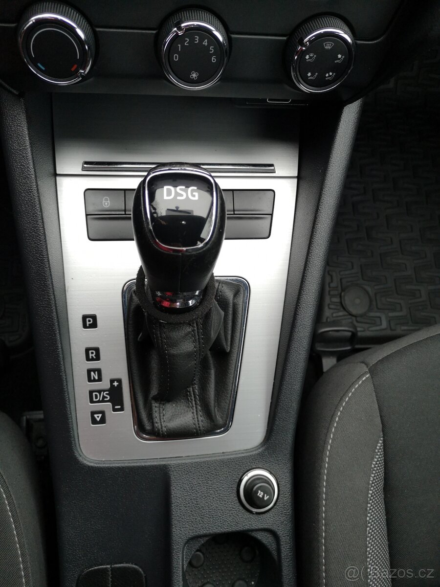 ŠKODA III COMBI /DSG/1.MAJITEL/ČR/PLNÝ SERVIS/NAVIGACE/DPH/ - 11