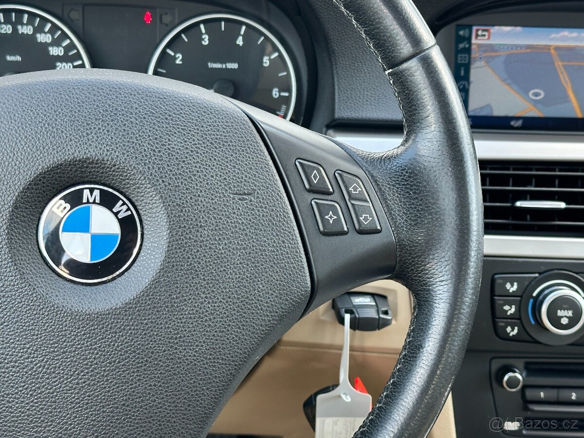 •BMW 320i A/T, Bi-XENON, NAVIGACE, PDC, TEMPOMAT• - 11