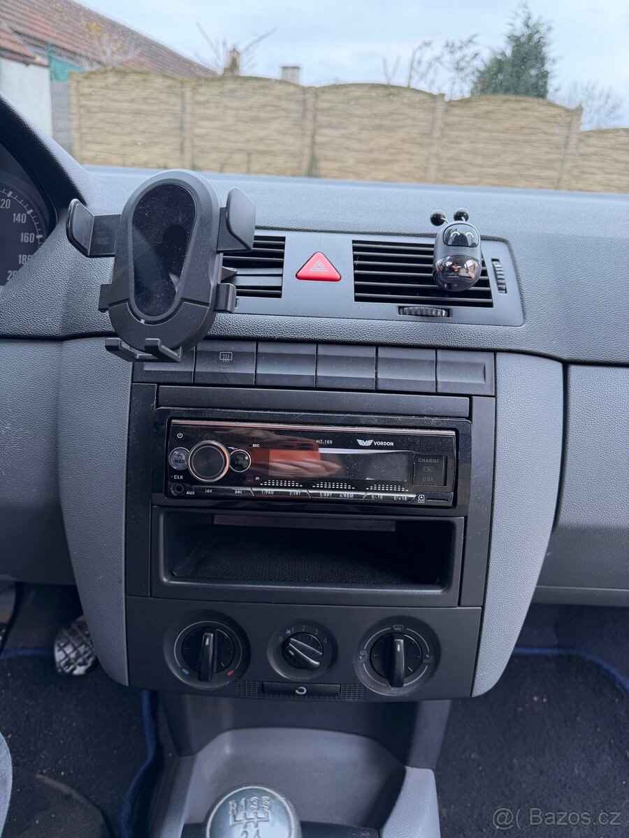 Skoda fabia 1.4 - 11