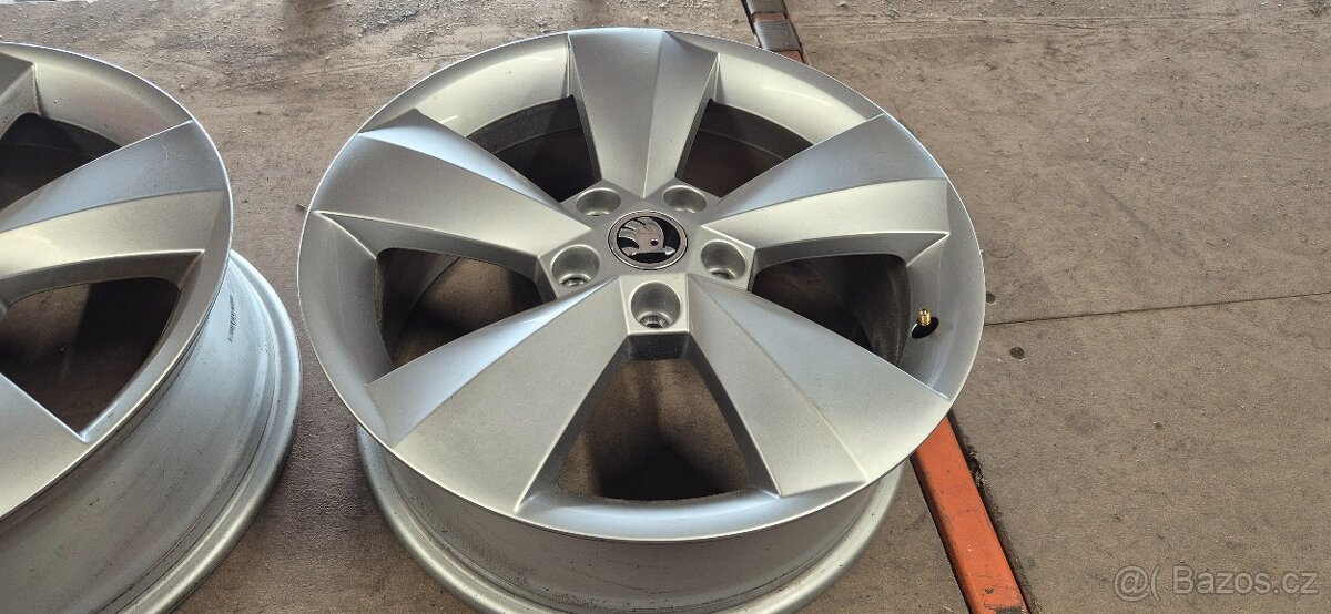 Alu kola originál Škoda 5x112 6,5x17 ET38 565 601 025 J - 11