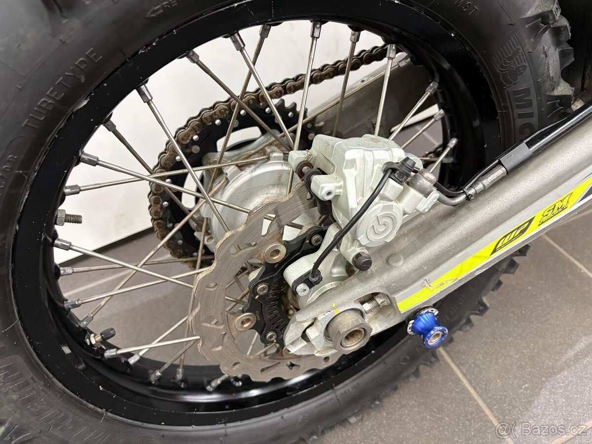Husqvarna 701 Enduro - 11