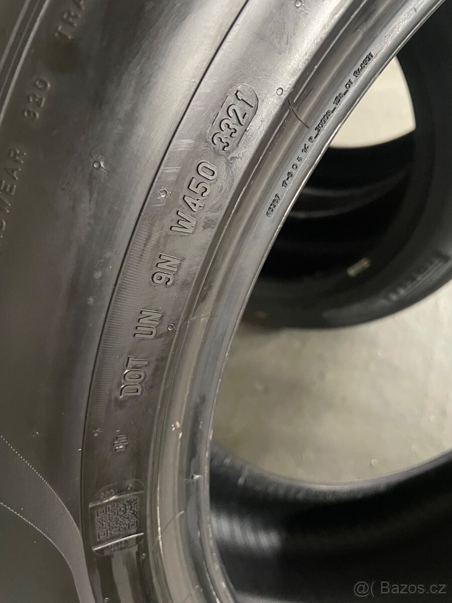 285/45/21 85% letní pneu Pirelli Pzero - 11