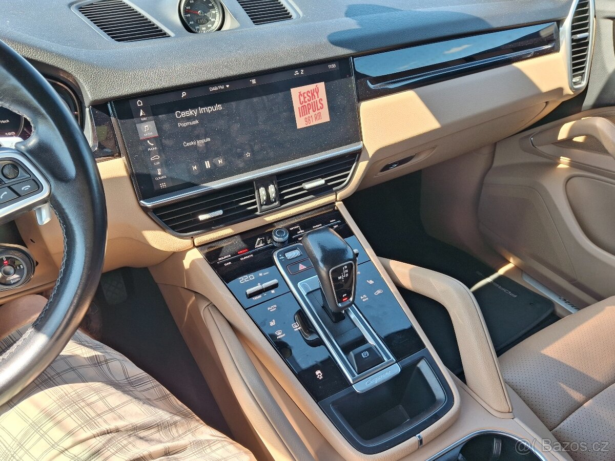 Prodám Porsche Cayenne 3.0i V6, r.v. 12/2017 model 2018, TOP - 11