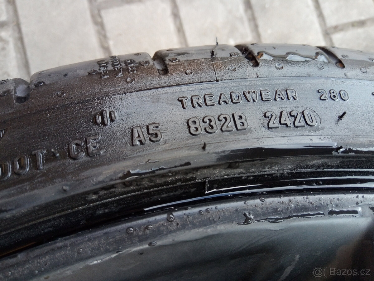 ALU 10Jx22 5x130 et45 PNEU 295/30R22 - 11