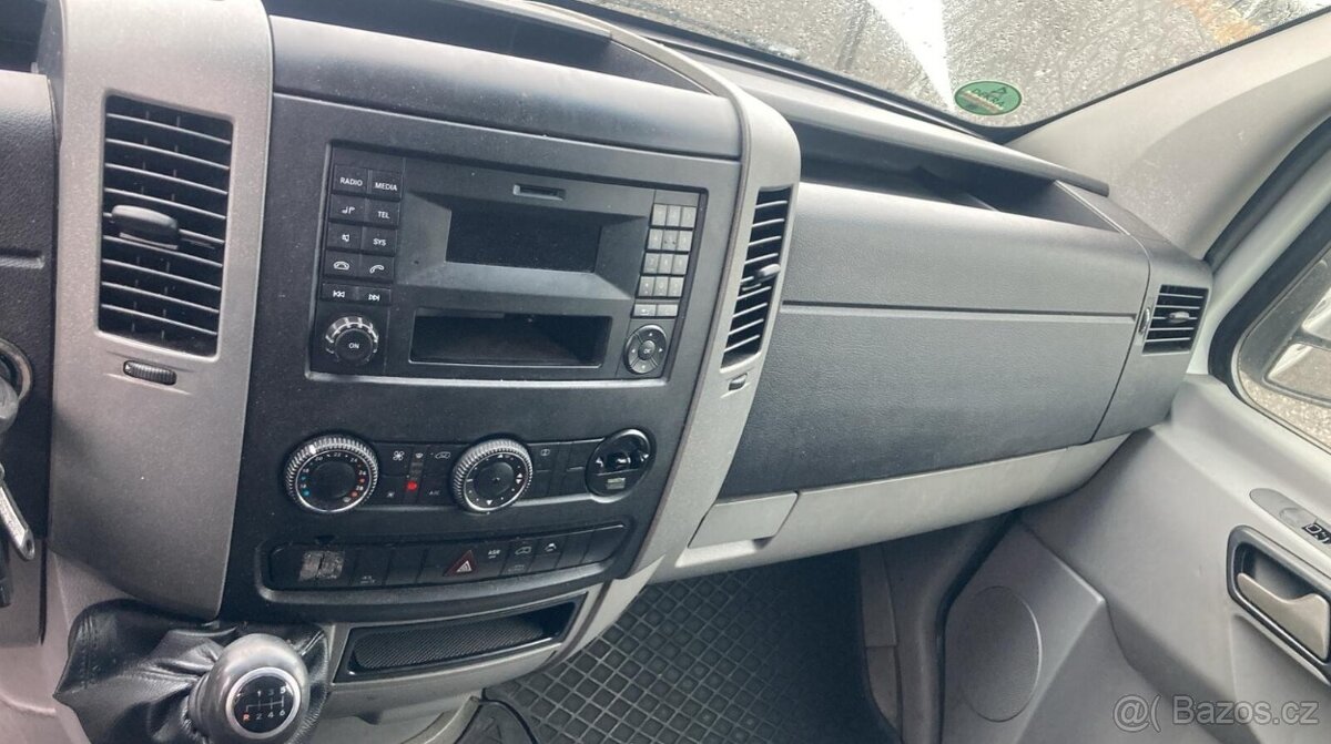 Mercedes-Benz Sprinter 316 - 11