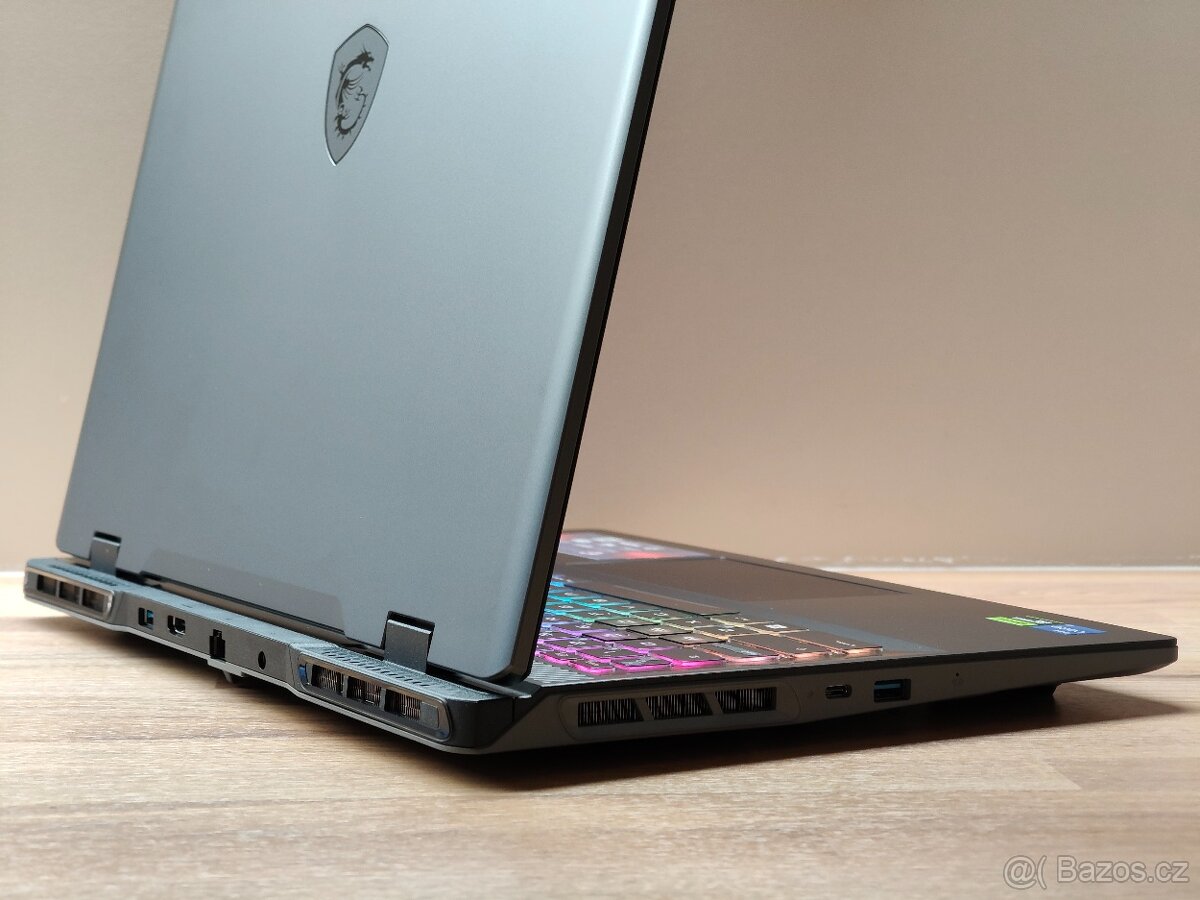 MSI SWORD 16 HX B14V_i7-14650HX_32GB_1TB_RTX 4070 8GB - 11