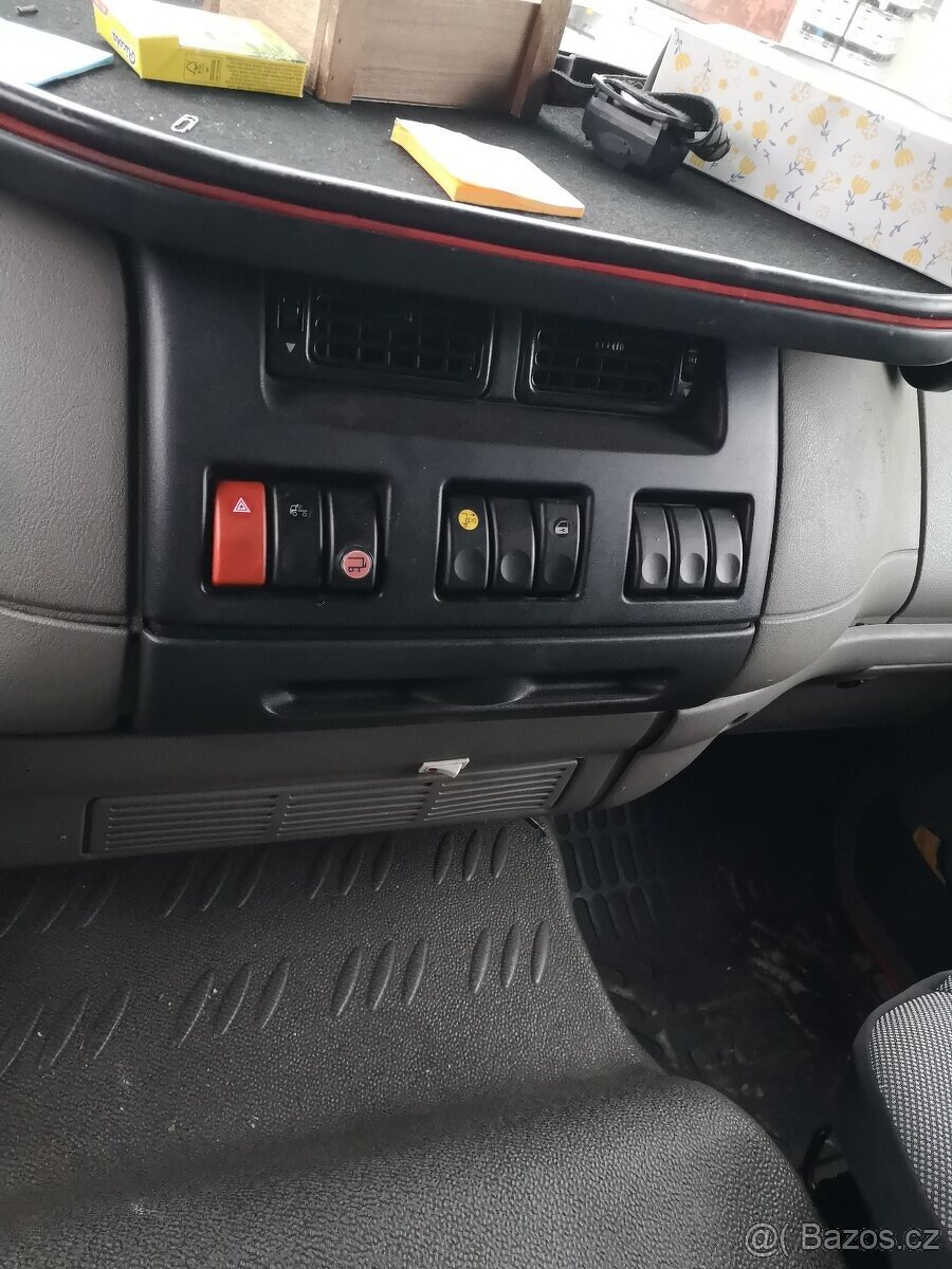 DAF FA LF 45PLOŠINA PALFINGER2XSPANÍEURO 5NEZ.TOPENÍ - 11