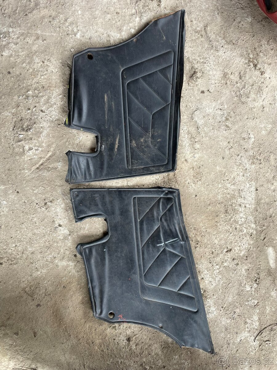 DÍLY NA STARÉ VOZY ŠKODA - 11