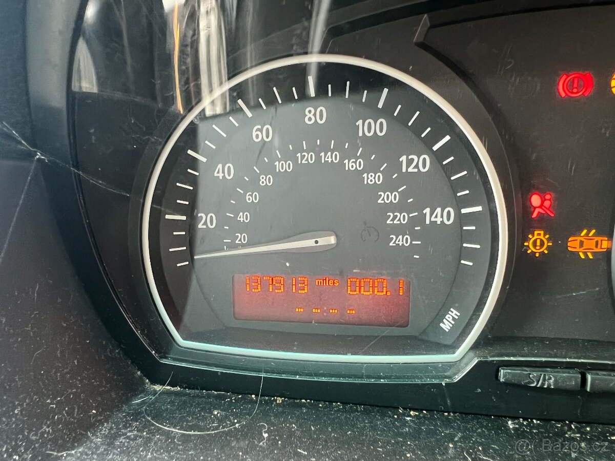 BMW X3 E83 2,0d N47D20A manuál - 11