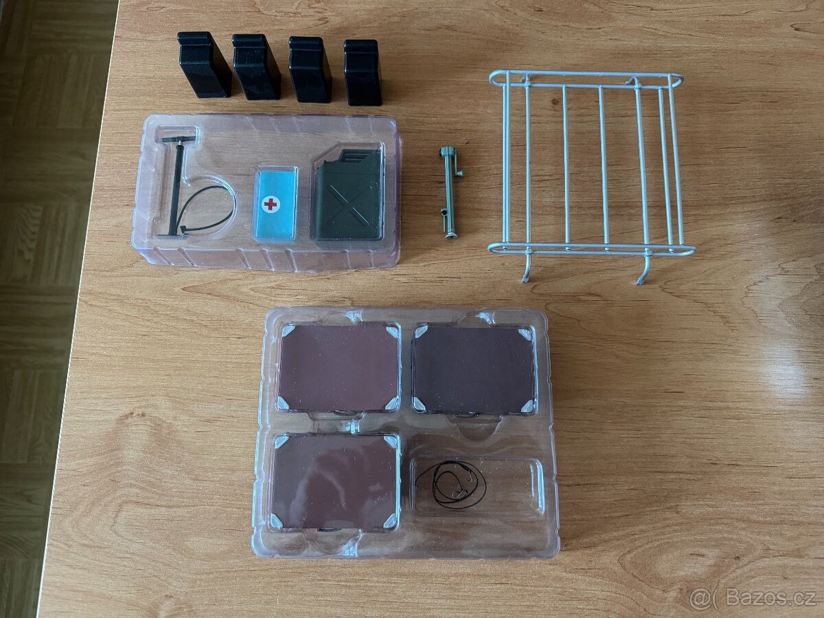 Škoda 100 1:8 DeAgostini kovový model - 11