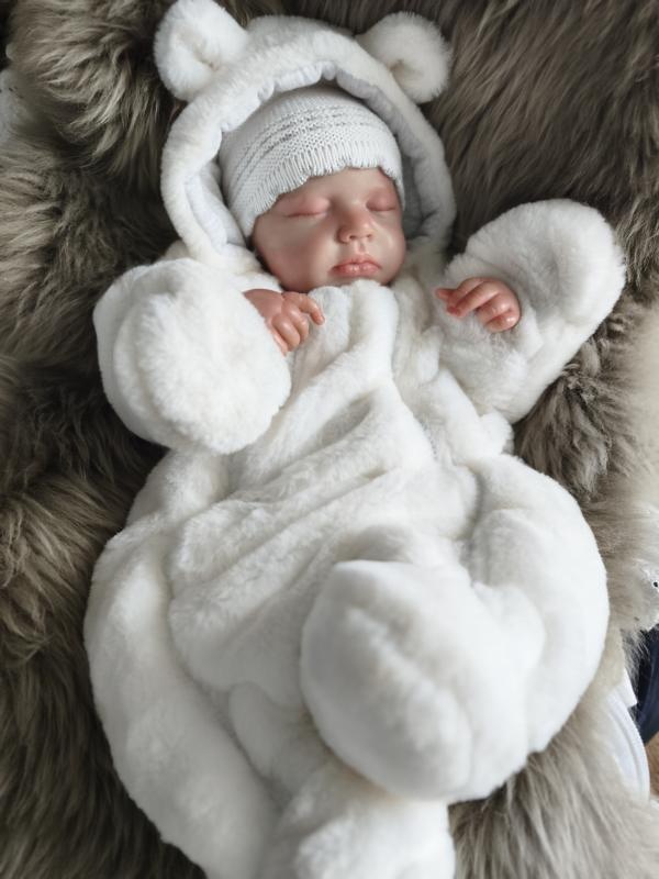 Bílá, chlupatá kombinéza pro novorozence - 11