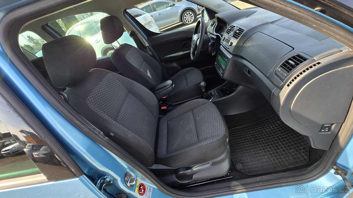 ŠKODA ROOMSTER 1.4 16V AMBITION +EDITION - 11