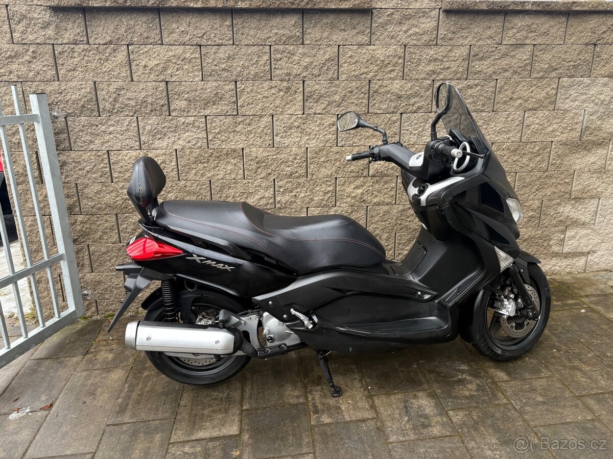 Yamaha x Max 125 2011 - 11