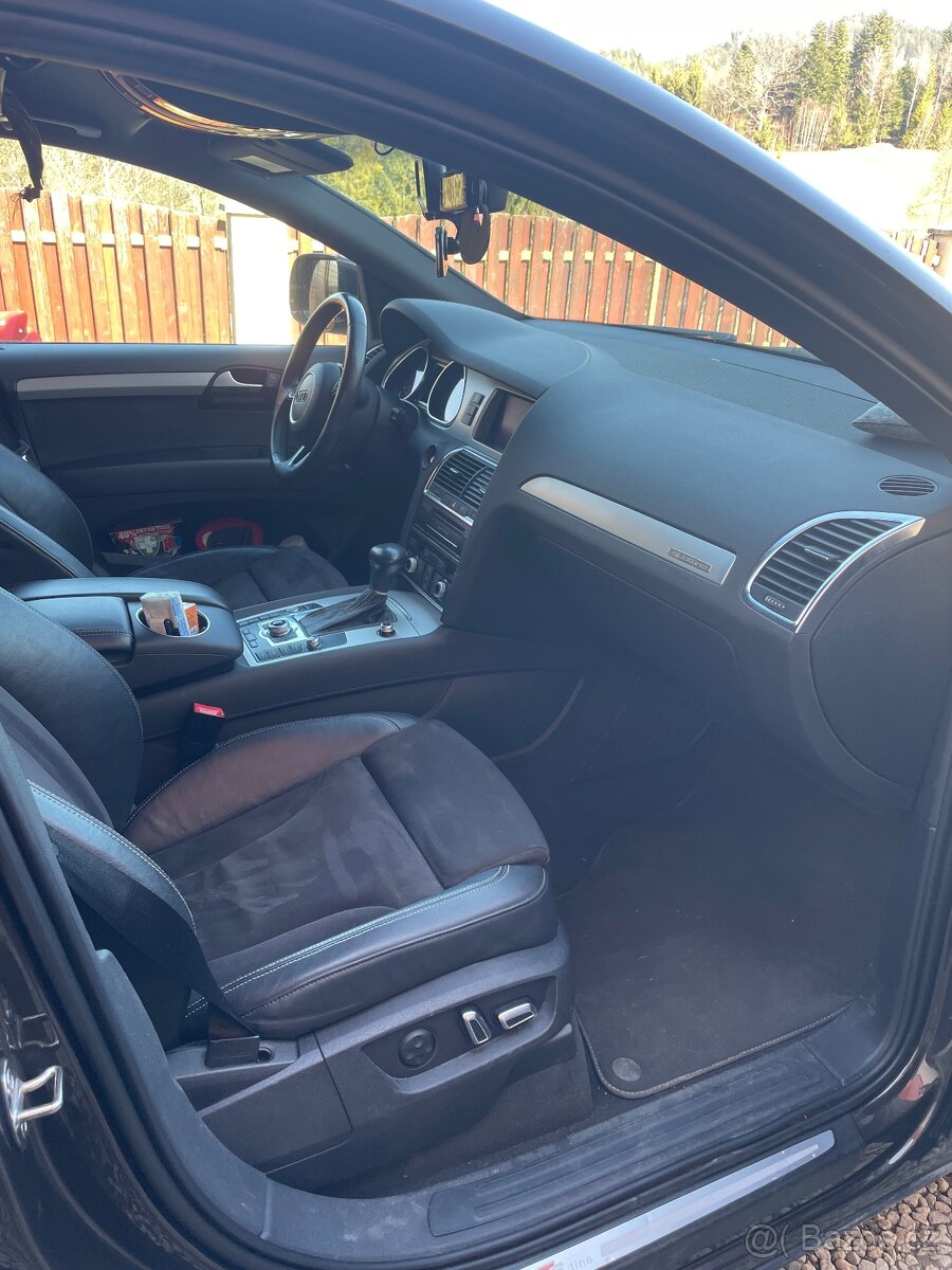 AUDI Q7 S-line 3.0 DPH - 11