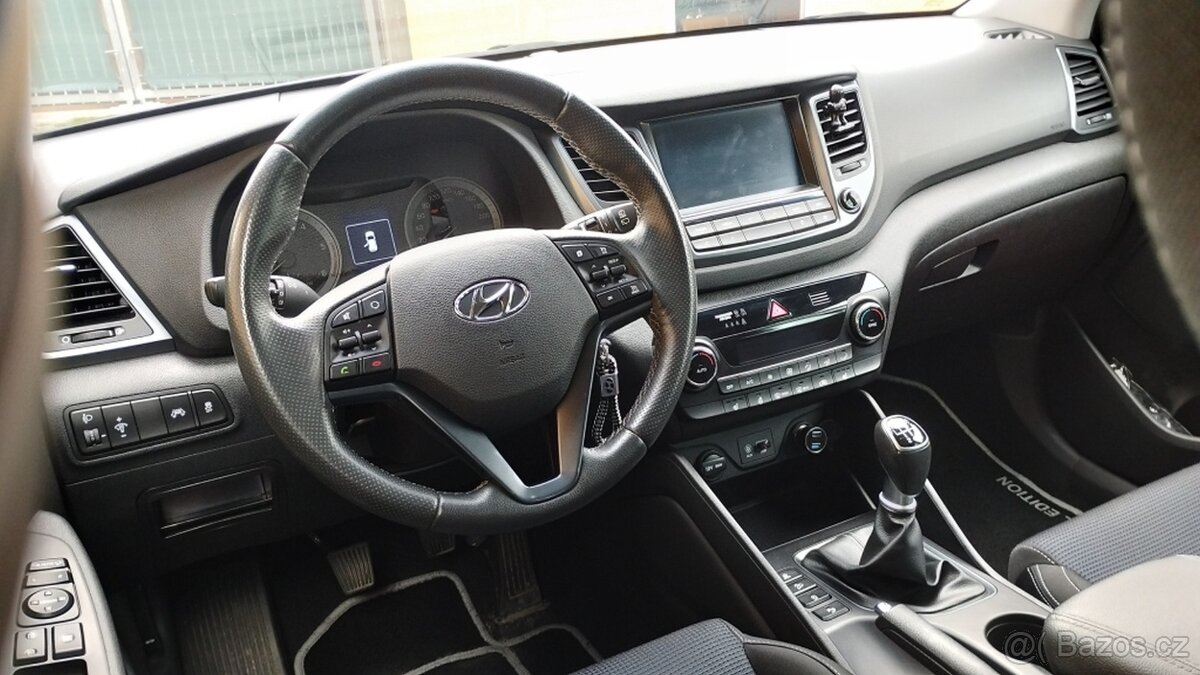 HYUNDAI TUCSON 1,7 CRDi 85kW První majitel Najeto 58 tis.km - 11