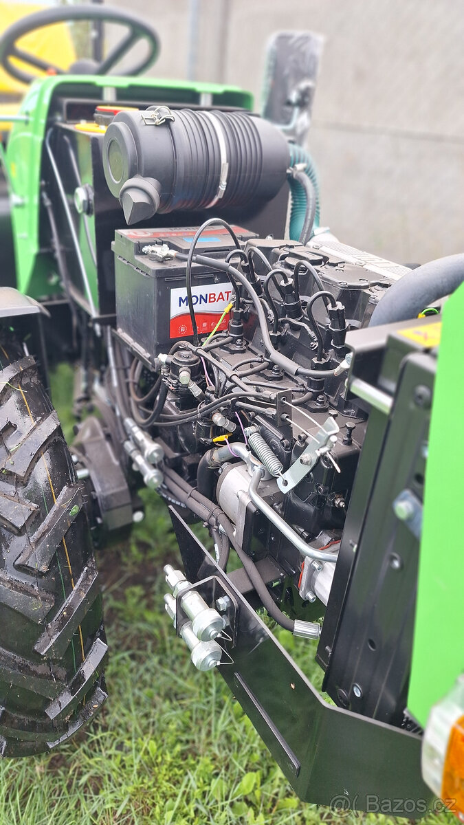 malotraktor WINEA 26 LD Comfort zánovní stav - 11