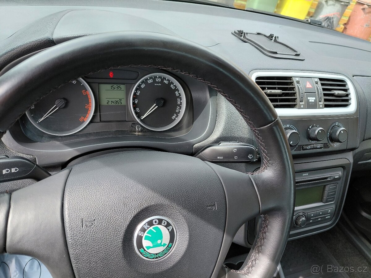 Škoda fabia 1.4 16V - 11