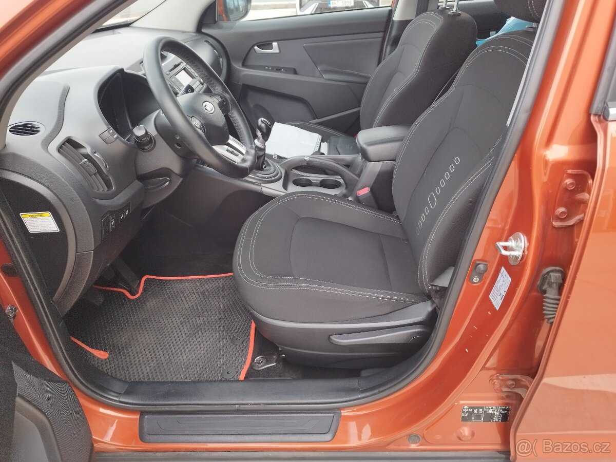 KIA SPORTAGE 1.6i, 1.majitel,koupeno v ČR - 11