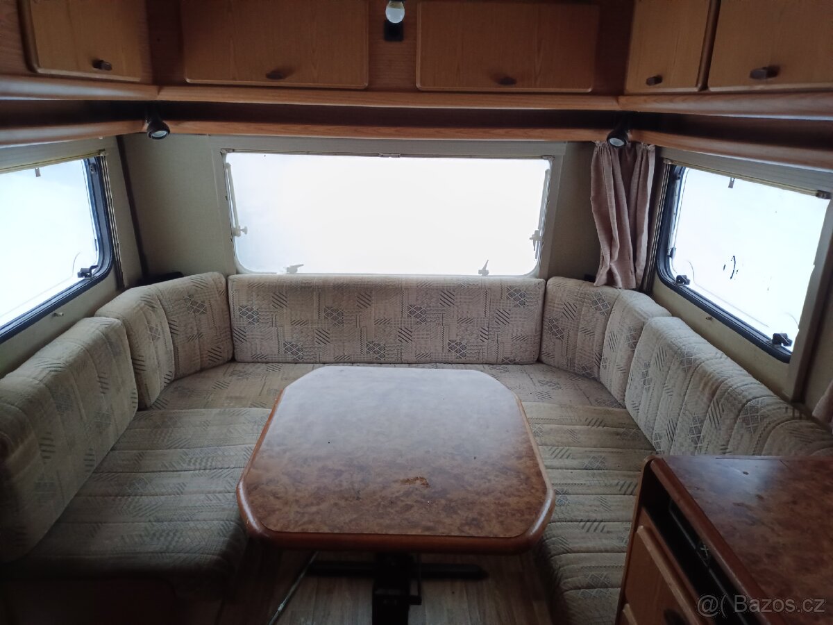 Hymer Eriba+předstan - 11