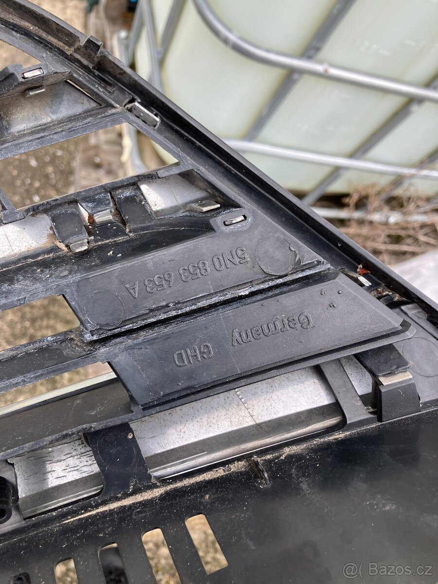 maska mrizka vw tiguan 07-11 znak - 11