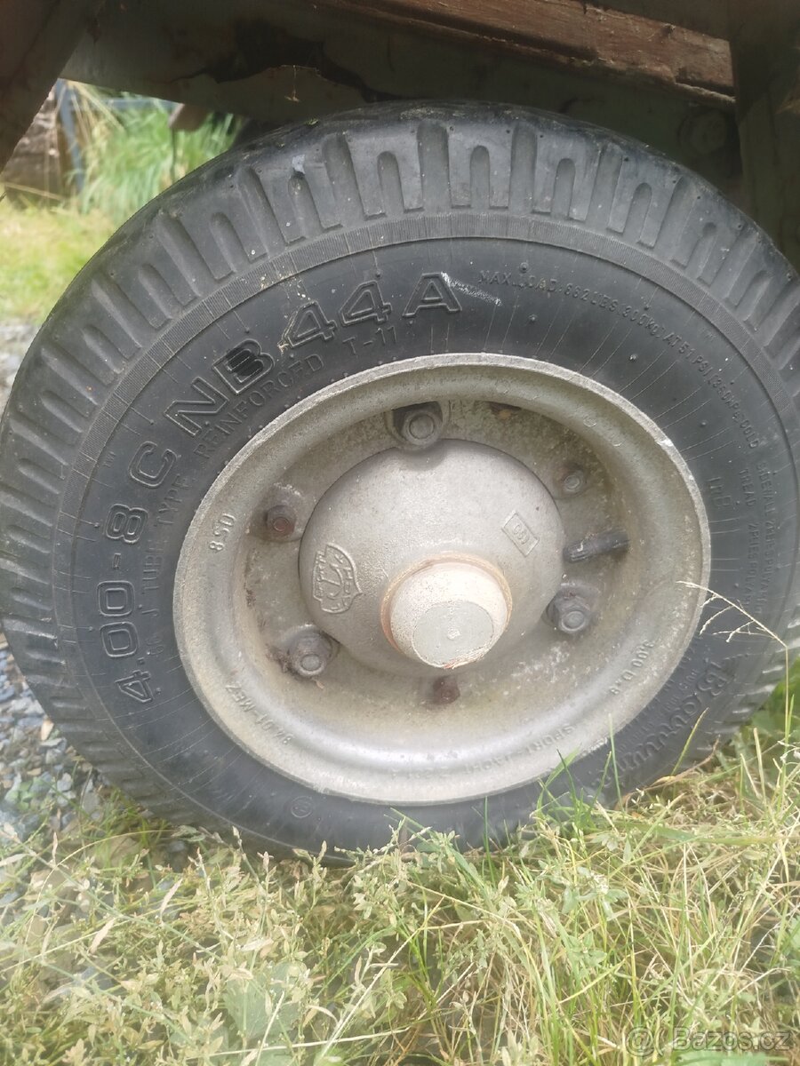 Přívěsný vozík - 11