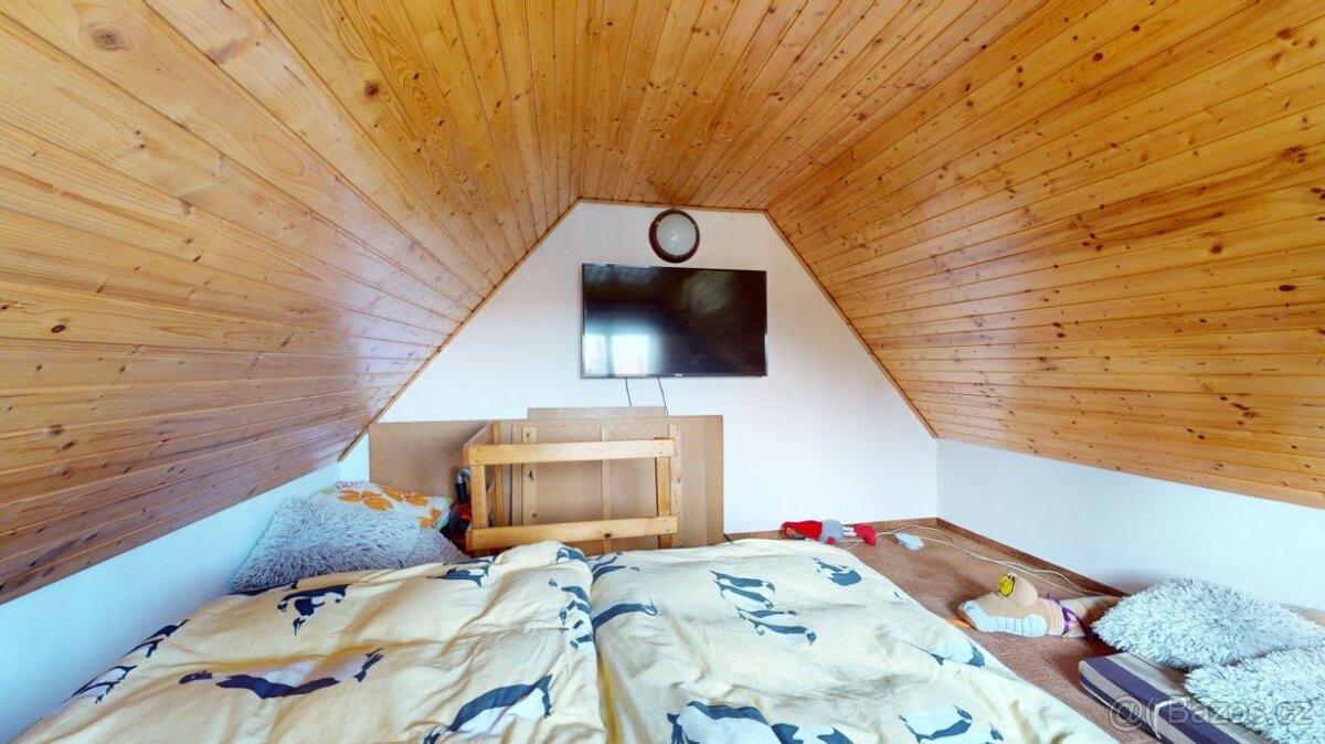 CHATA RABYNE, SLAPY - 11