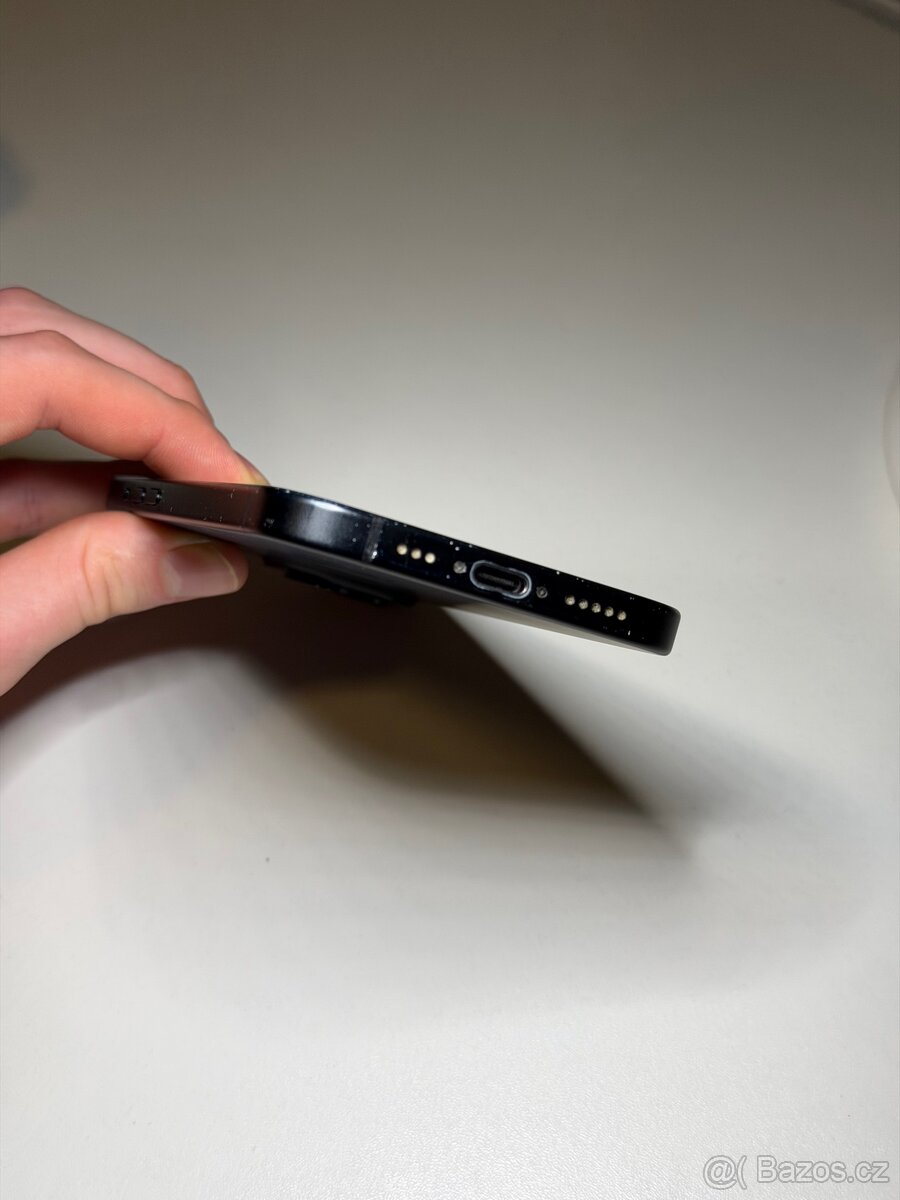 Iphone 15 128gb černý - 11