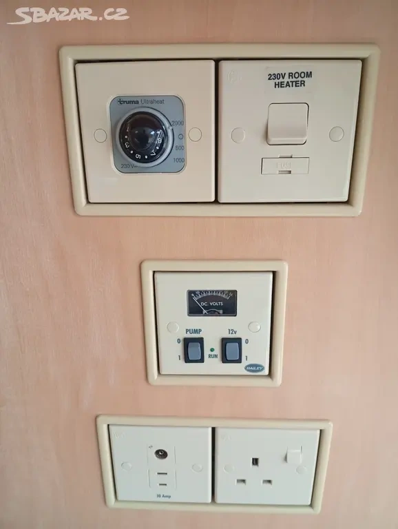 Obytný anglický karavan Bailey Ranger 500/5 - 11