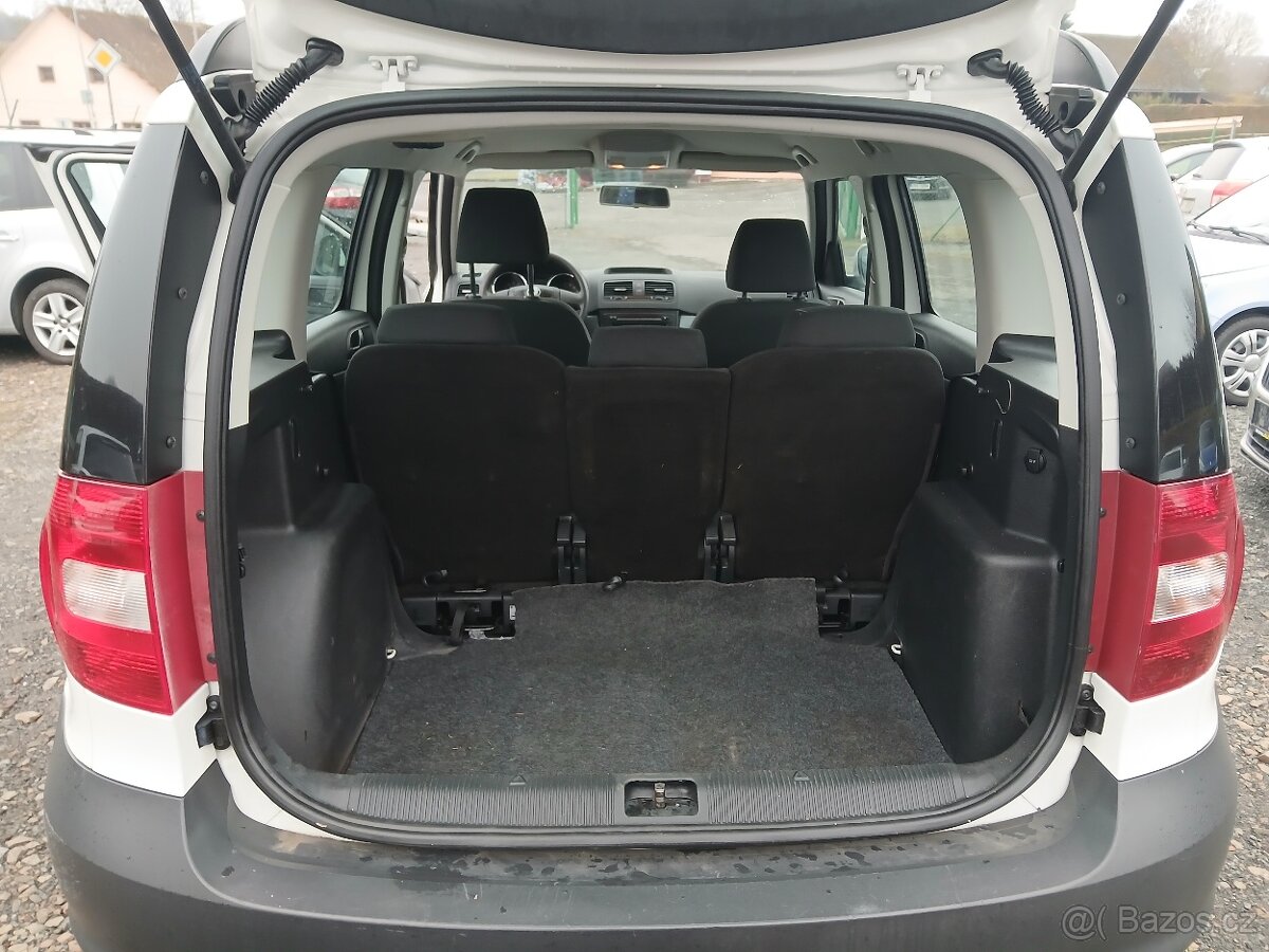 Škoda Yeti 2.0 TDi 4x4 AMBIENTE - 11