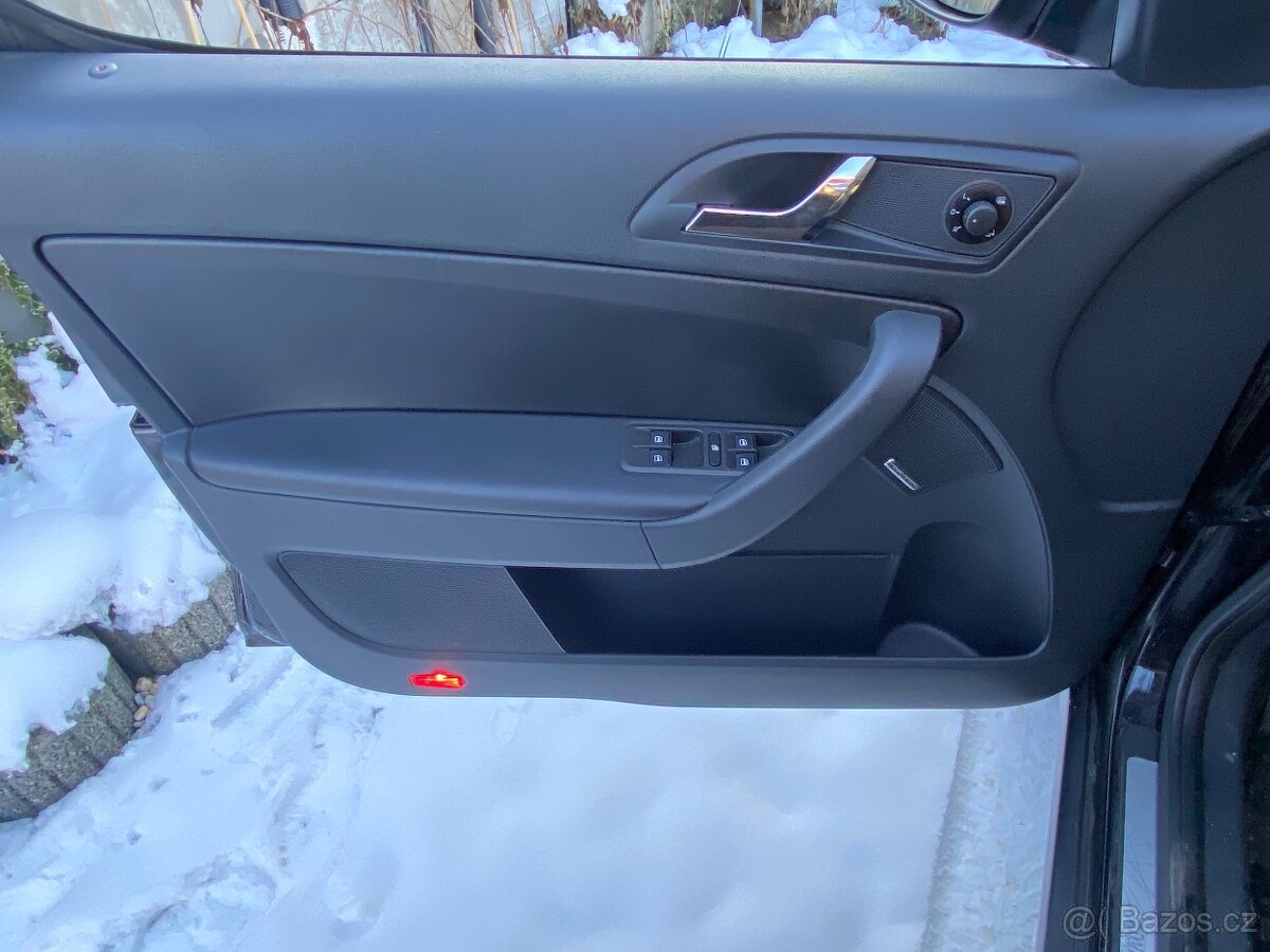 Škoda Yeti Outdoor 4x4 DSG 2.0TDI 125kw 2014 Bi-Xenon - 11