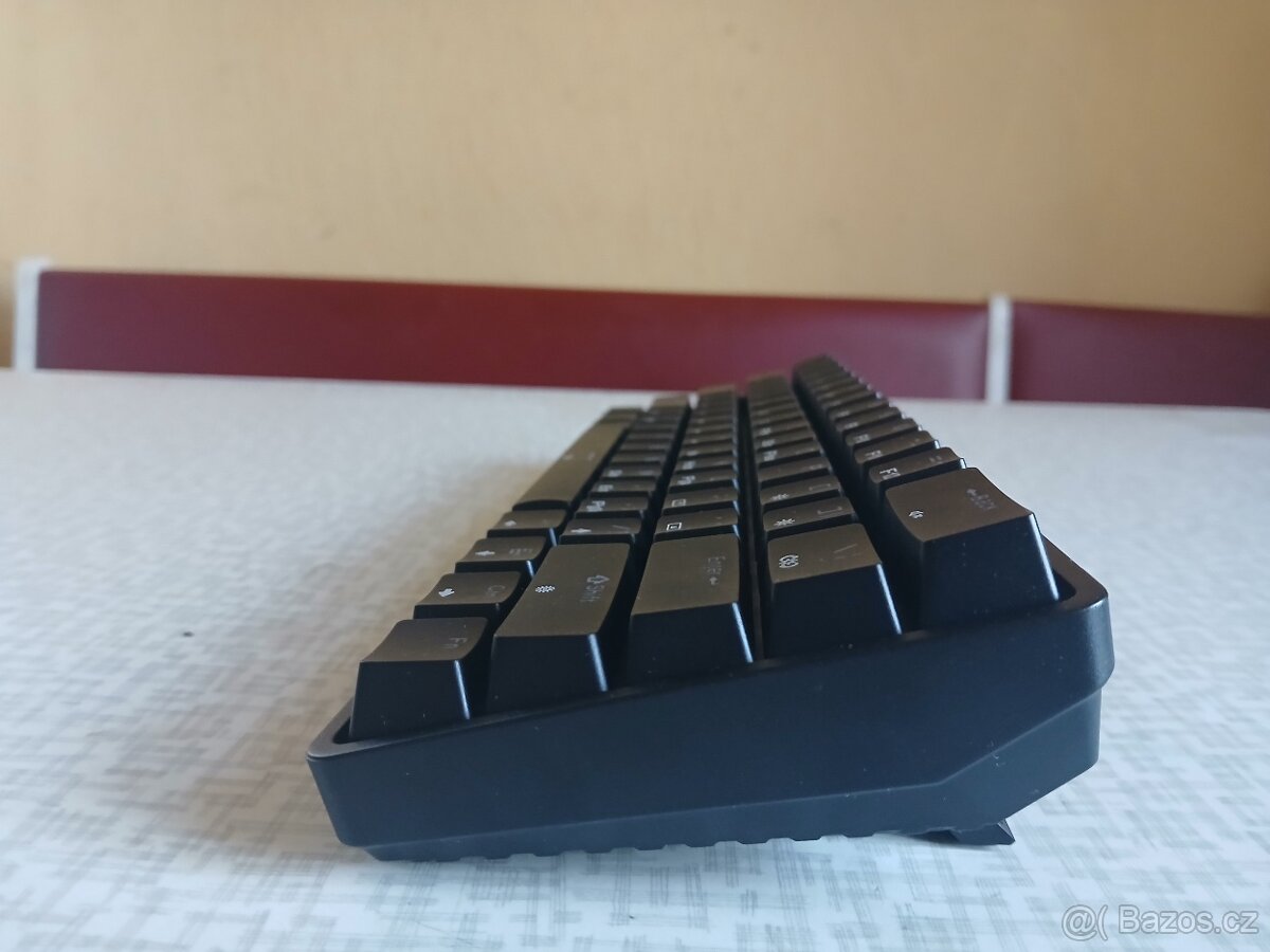 Prodám herní klávesnici DIERYA DK61SE - 11