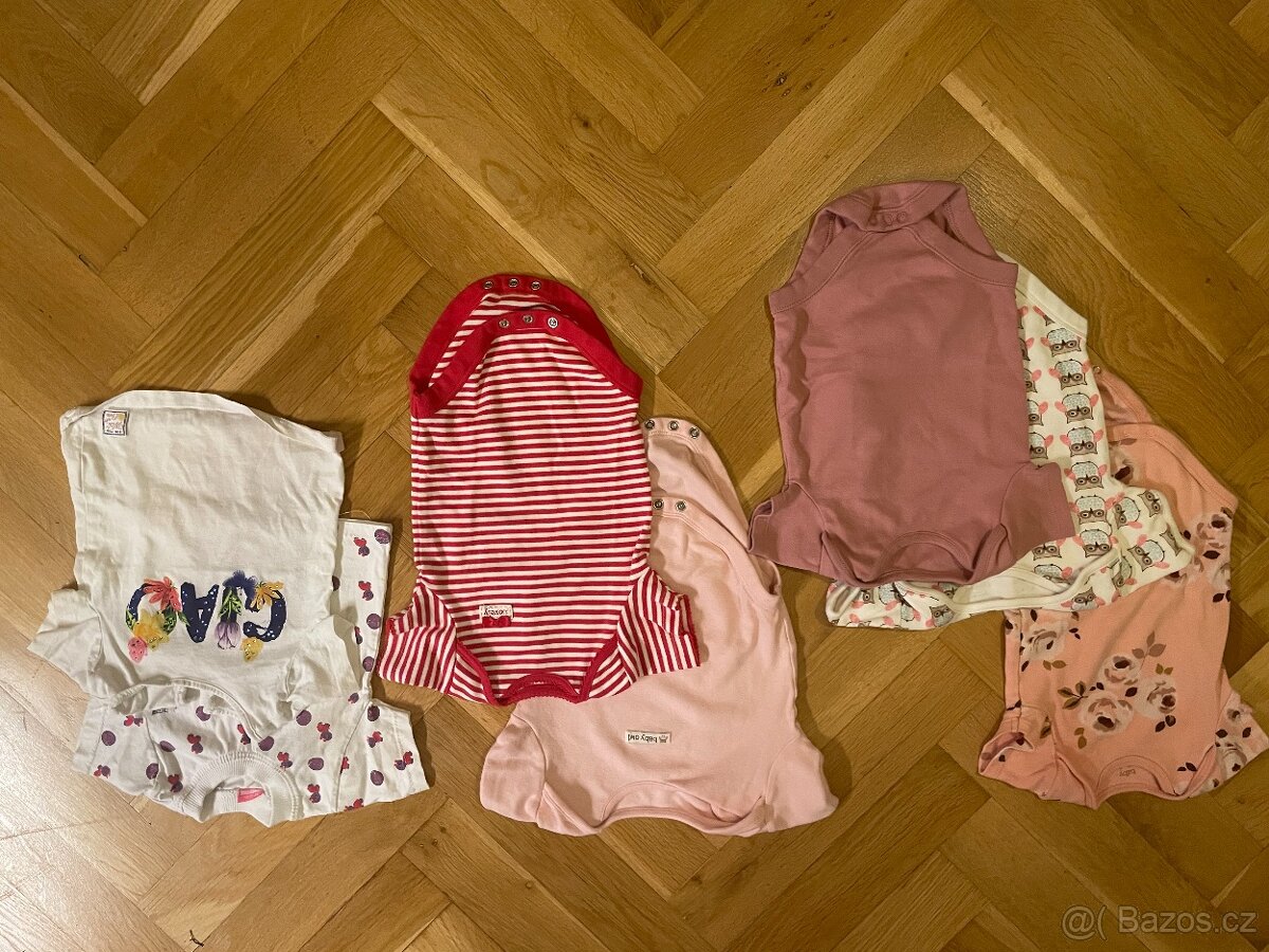 komplet set oblečení holčičku 3-6M - 11
