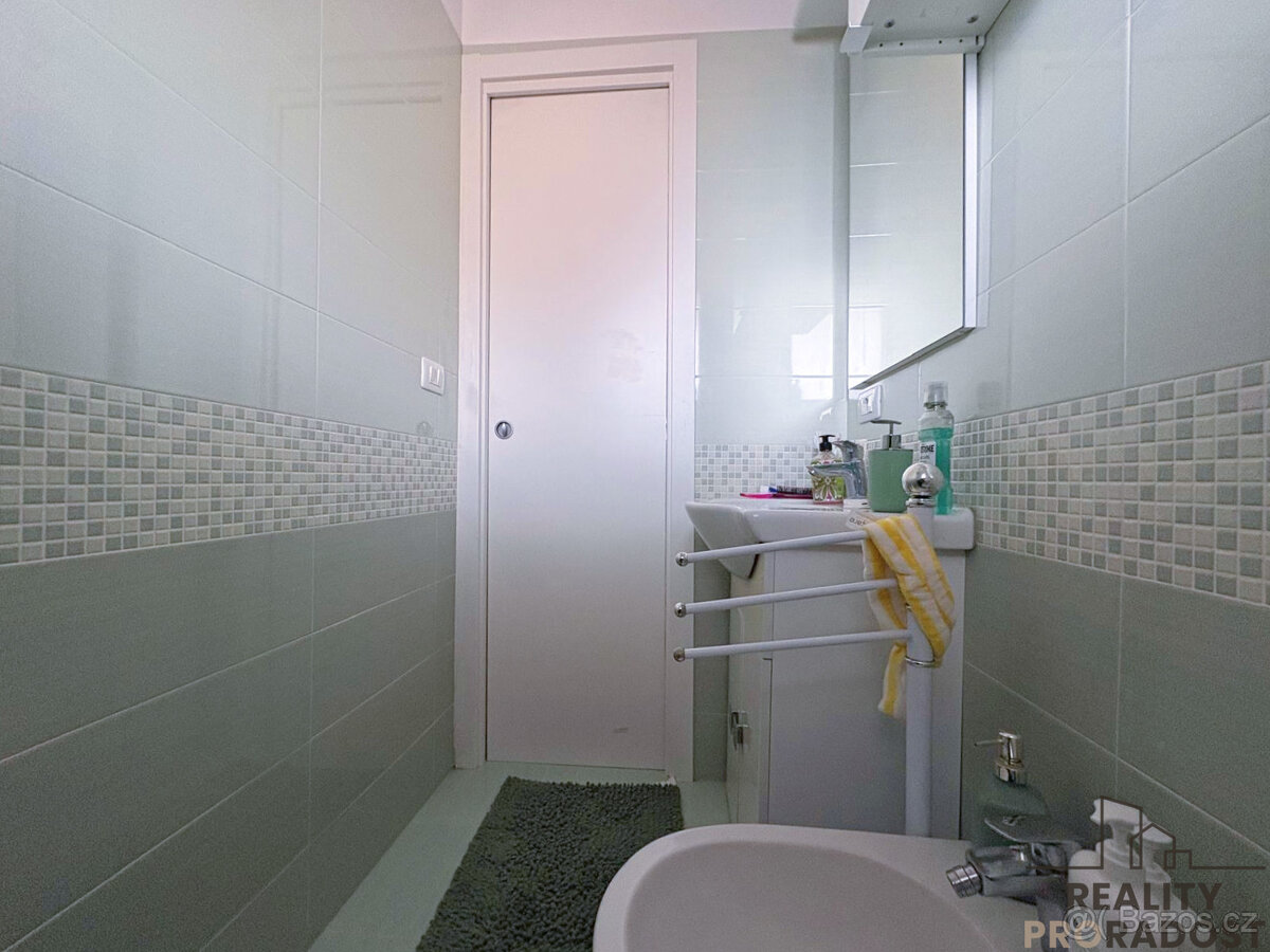 Prodej bytu 2+kk 38 m² Silvi, Itálie - 11