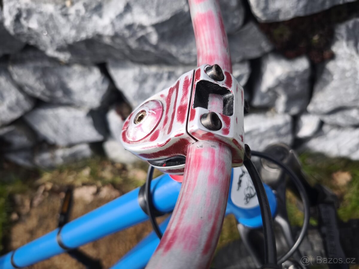 BMX / MTB kolo na pumptrack - 11