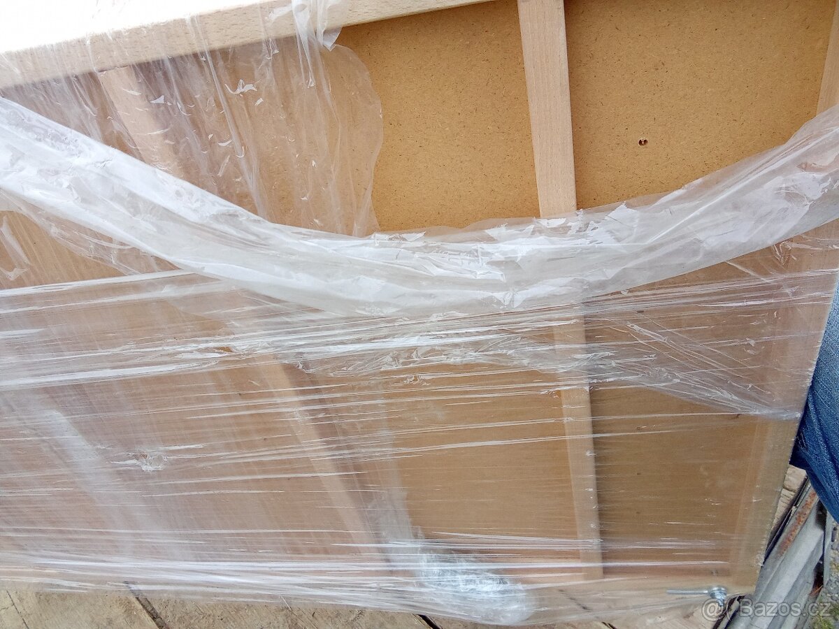 Postel dřevěná pěkná, dětská postýlka - 11