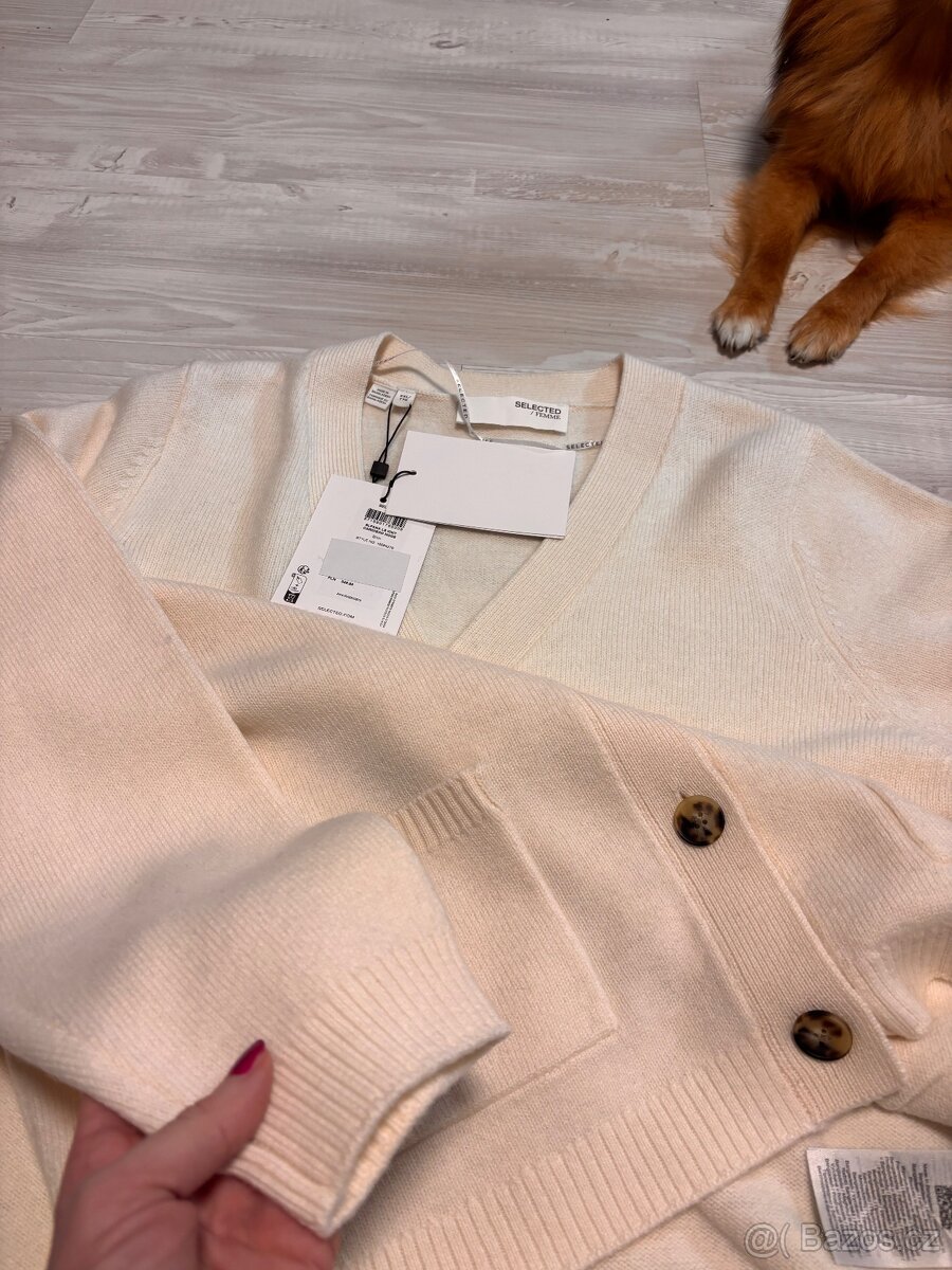 Selected famme NOVY - 11