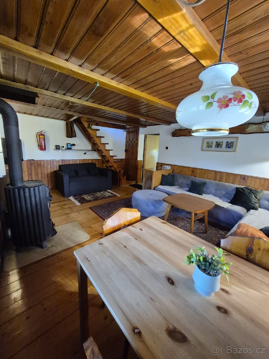 Chata 5 km od Nové Paky ( 35min od HK) - 11