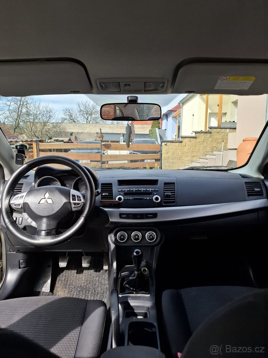 Mitsubishi Lancer 2,0 PD TDI - 11