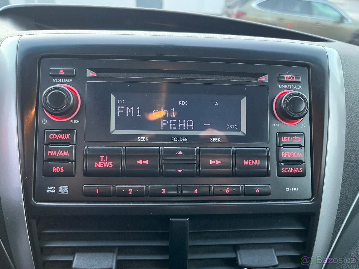 Subaru Forester 2.0i XS • 8/2011 • 110kw • Původ ČR - 11