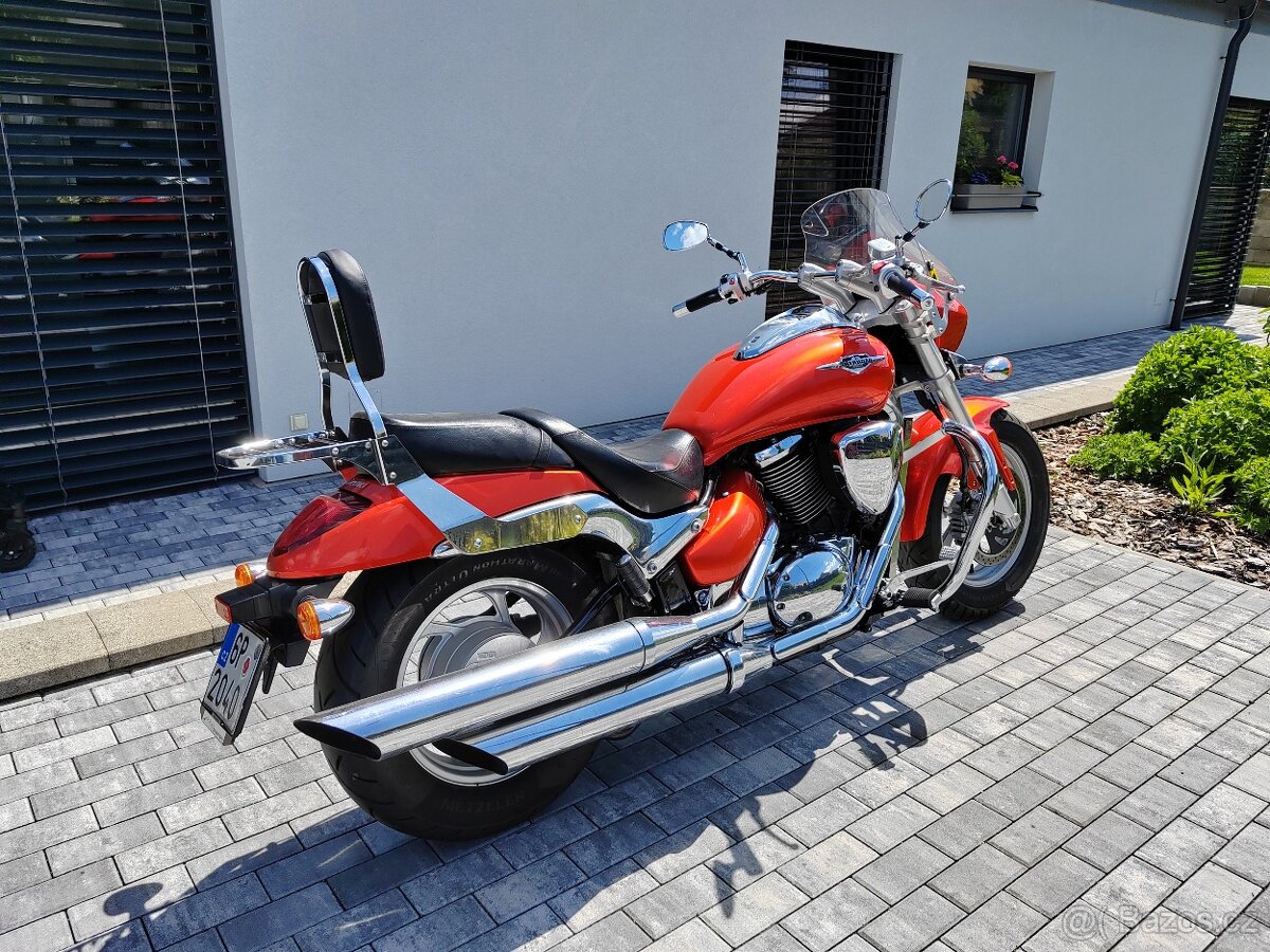 Suzuki m 800 Intruder - 11