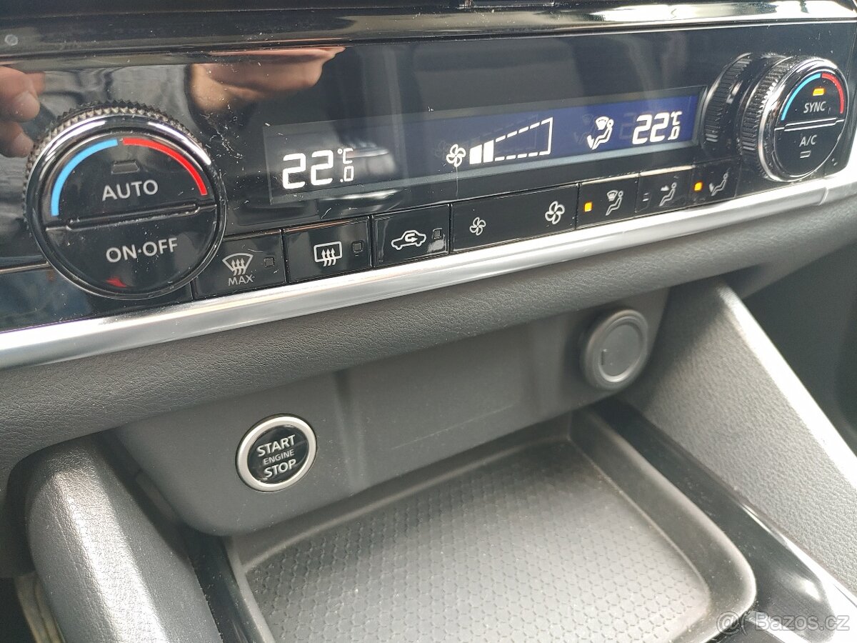 NISSAN Qashqai 1.3 - 11