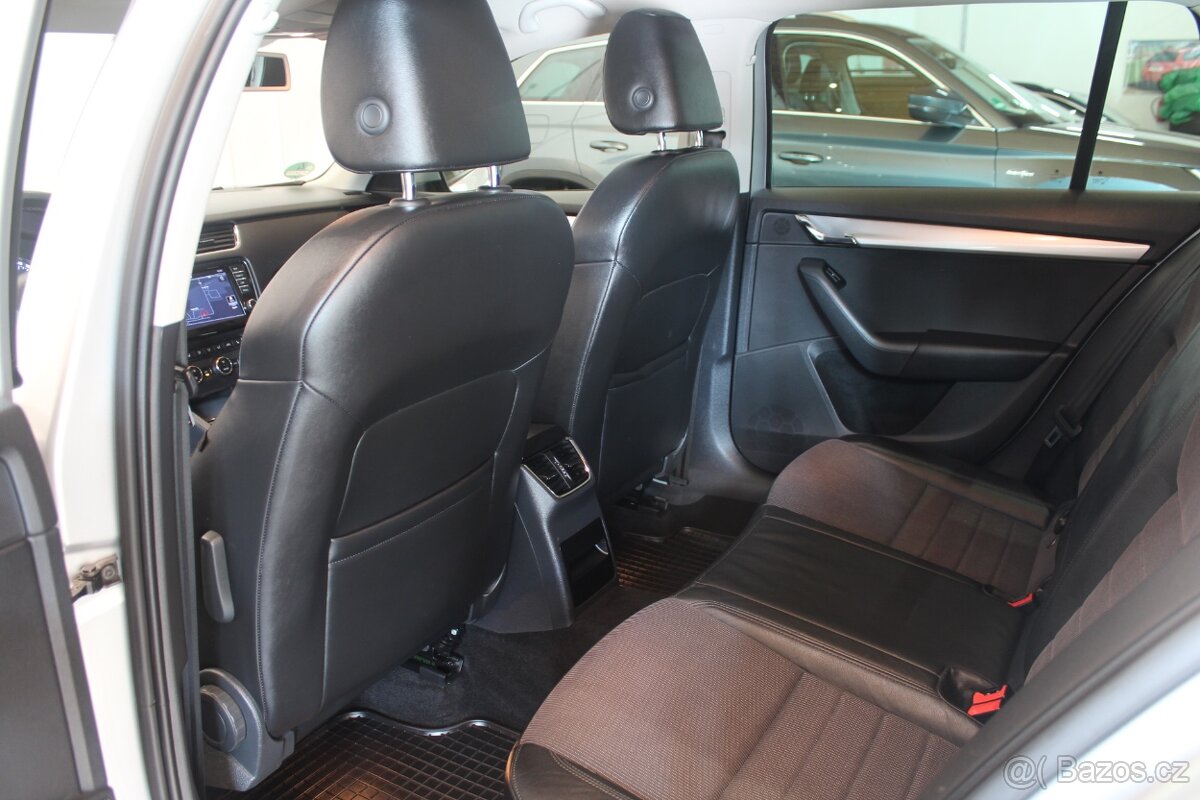 Škoda Octavia III 1.6TDI Elegance Navi Tažné - 11