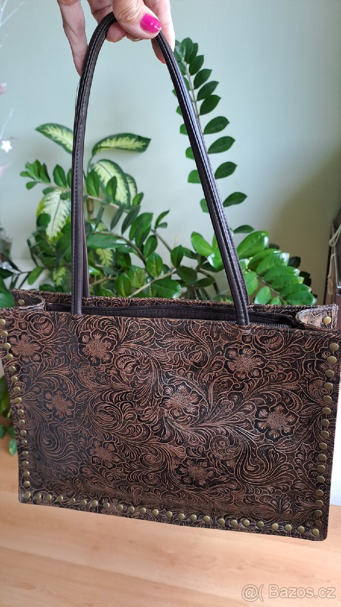 Kabelky a peněženka - 11