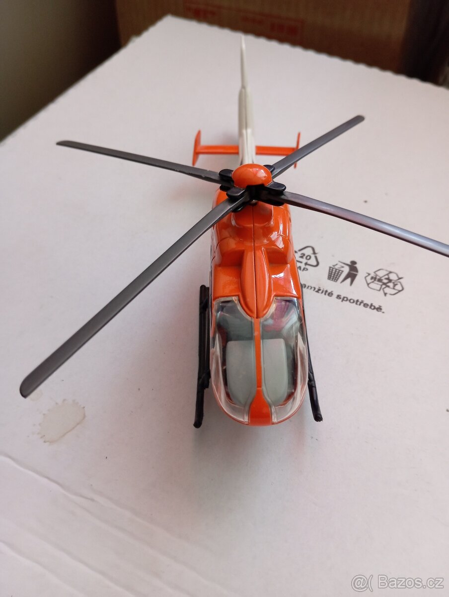 Modely auticek - 11