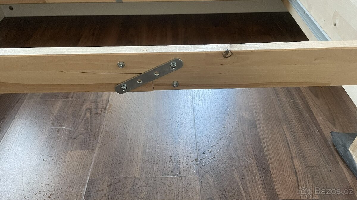 Dvoulůžková postel IKEA MANDAL 140 x 200 cm - 11