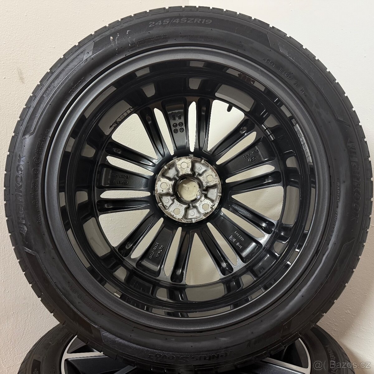 HYUNDAI TUCSON 5x114,3 R19 ET53+LETNÍ 245/45R19 6mm - 11