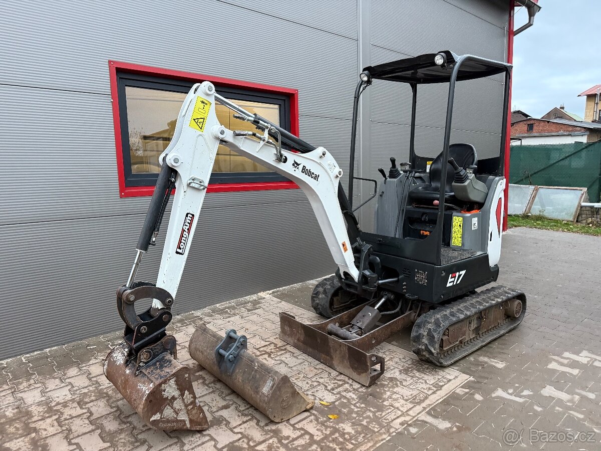 Bobcat E17z Minibagr 1,75T + 2x lžíce rok 2021 - 11