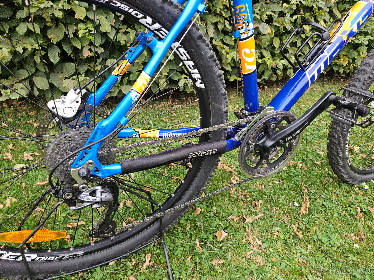 26" horské hliníkové kolo MAXBIKE, rám 19 - 11