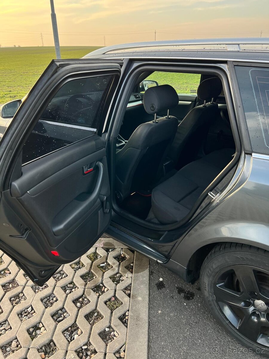Audi A4 B6 Avant 1.9 TDI 96 kW S-line - 11
